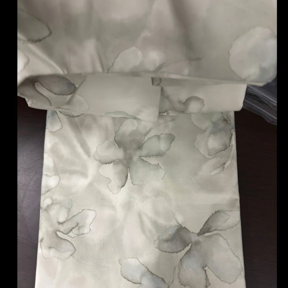 New Calvin Klein Mercury Flowers Spring KING Sage Green Duvet Cover